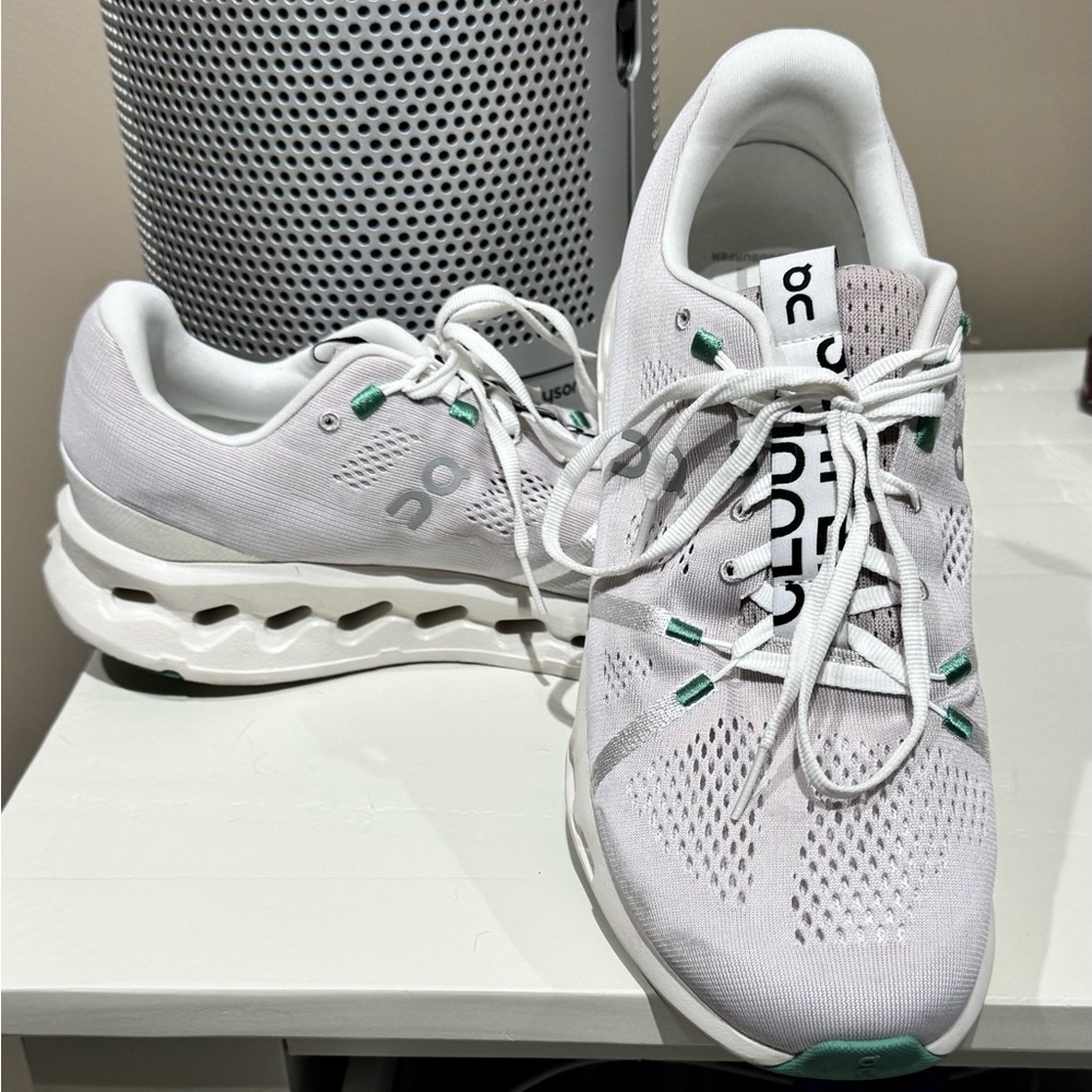Running shoes